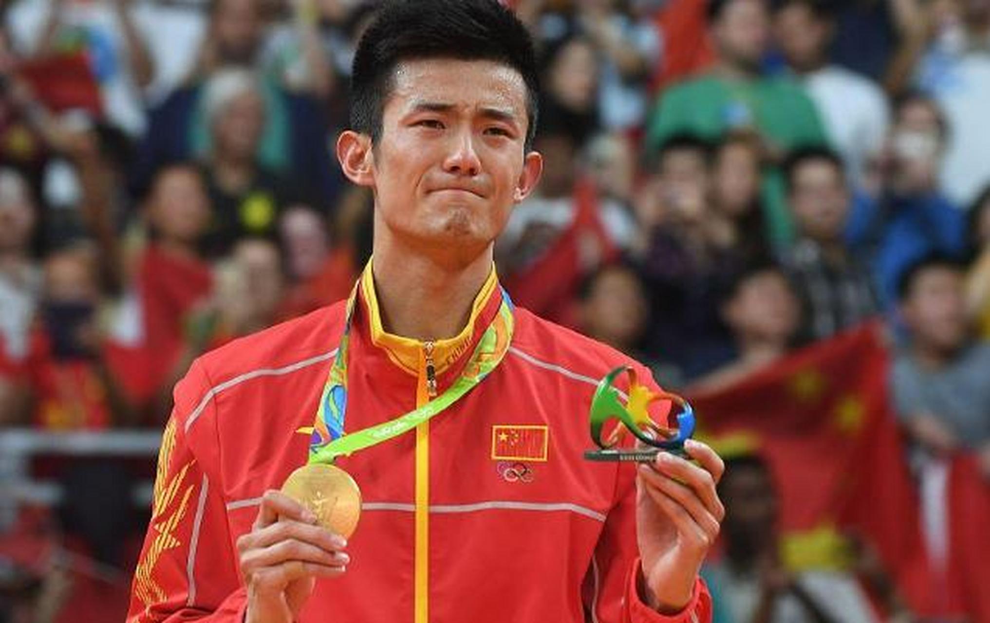 国羽主教练夏煊泽确认:34岁的奥运冠军谌龙已经退役,5月12日,中国羽毛