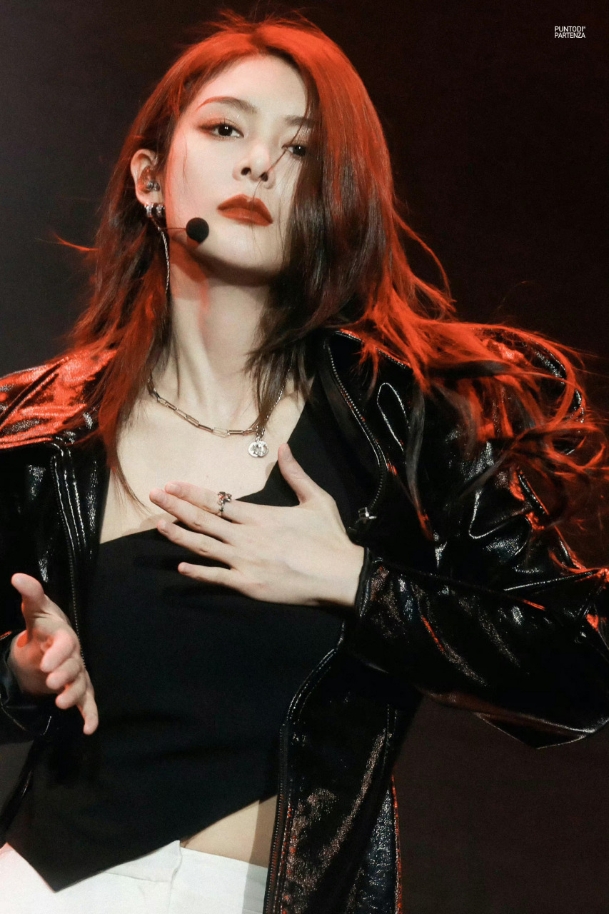 收藏了傅菁的一些神图#傅菁