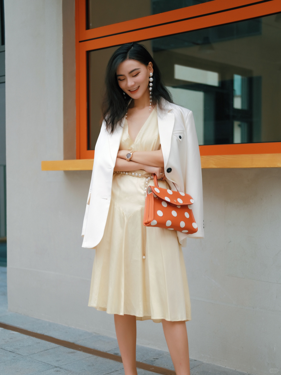 穿搭 我的这一件裙子虽然不是茶歇裙 但也是一件的的确确的法式风情小