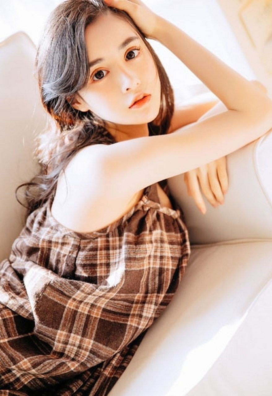 极品校花美女 居家慵懒写真