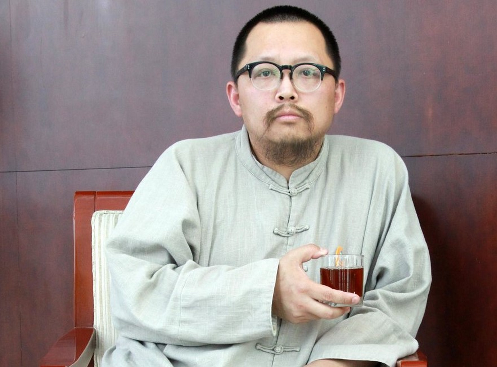 编剧史航的"性骚扰"事件持续发酵,疑似的受害人已经