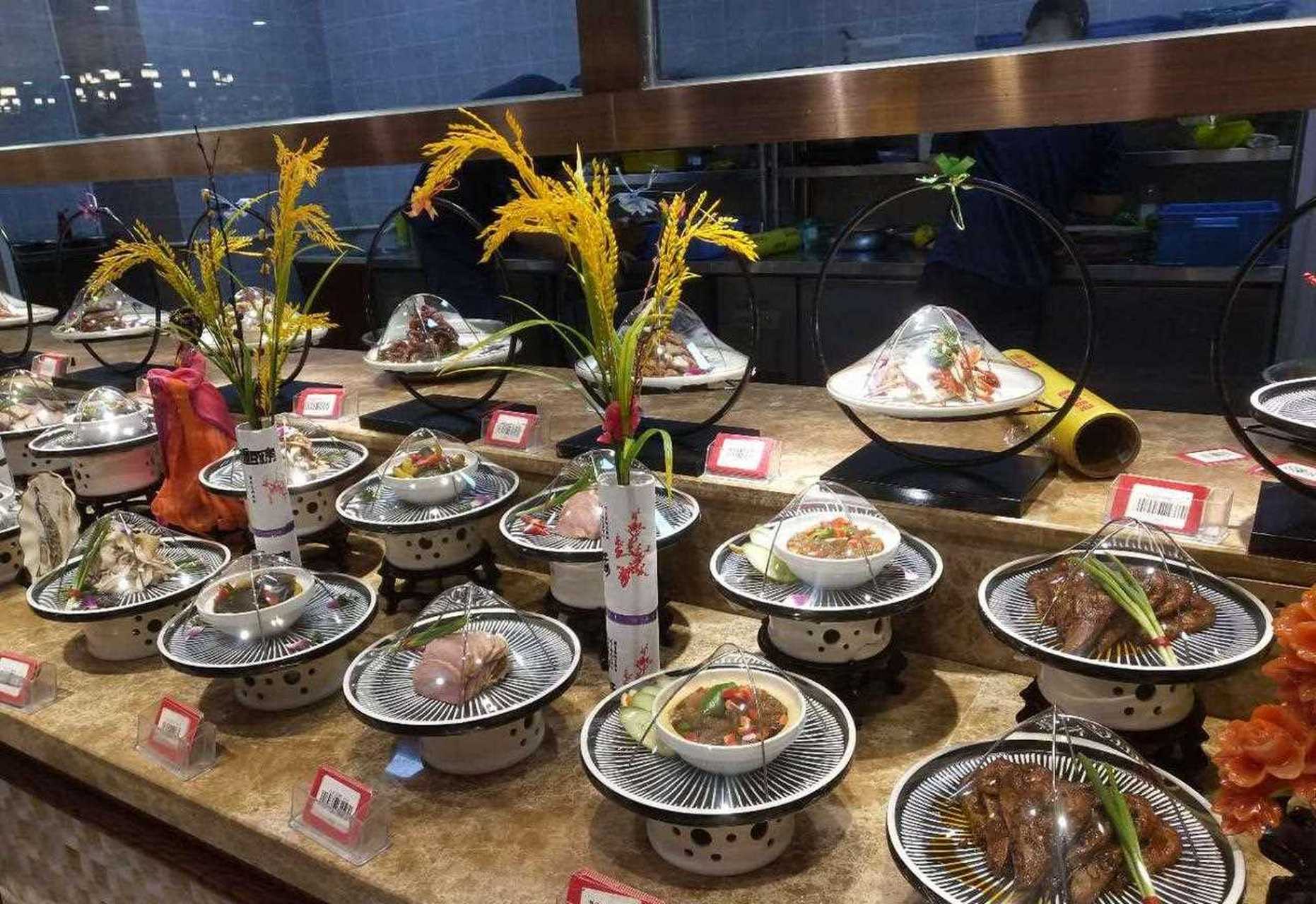明档菜品展示 [庆祝] 徐州芙蓉小镇孙雷[赞][赞][赞]