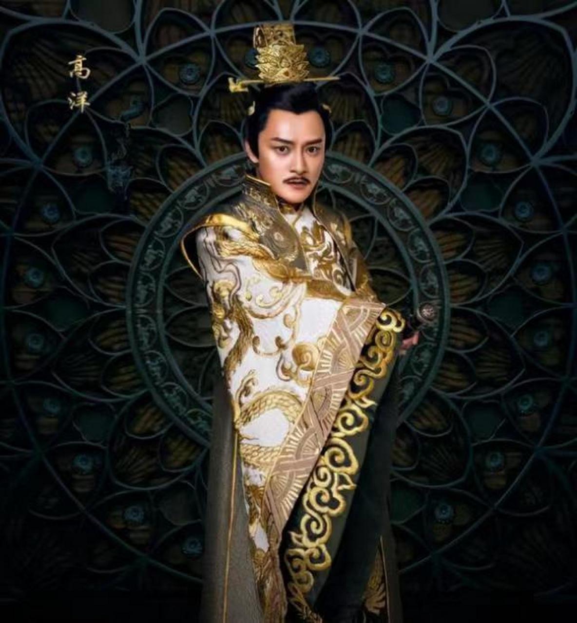 有一次,高欢把儿子们都叫到跟前,给每人分发一团乱麻,让他们整理,看