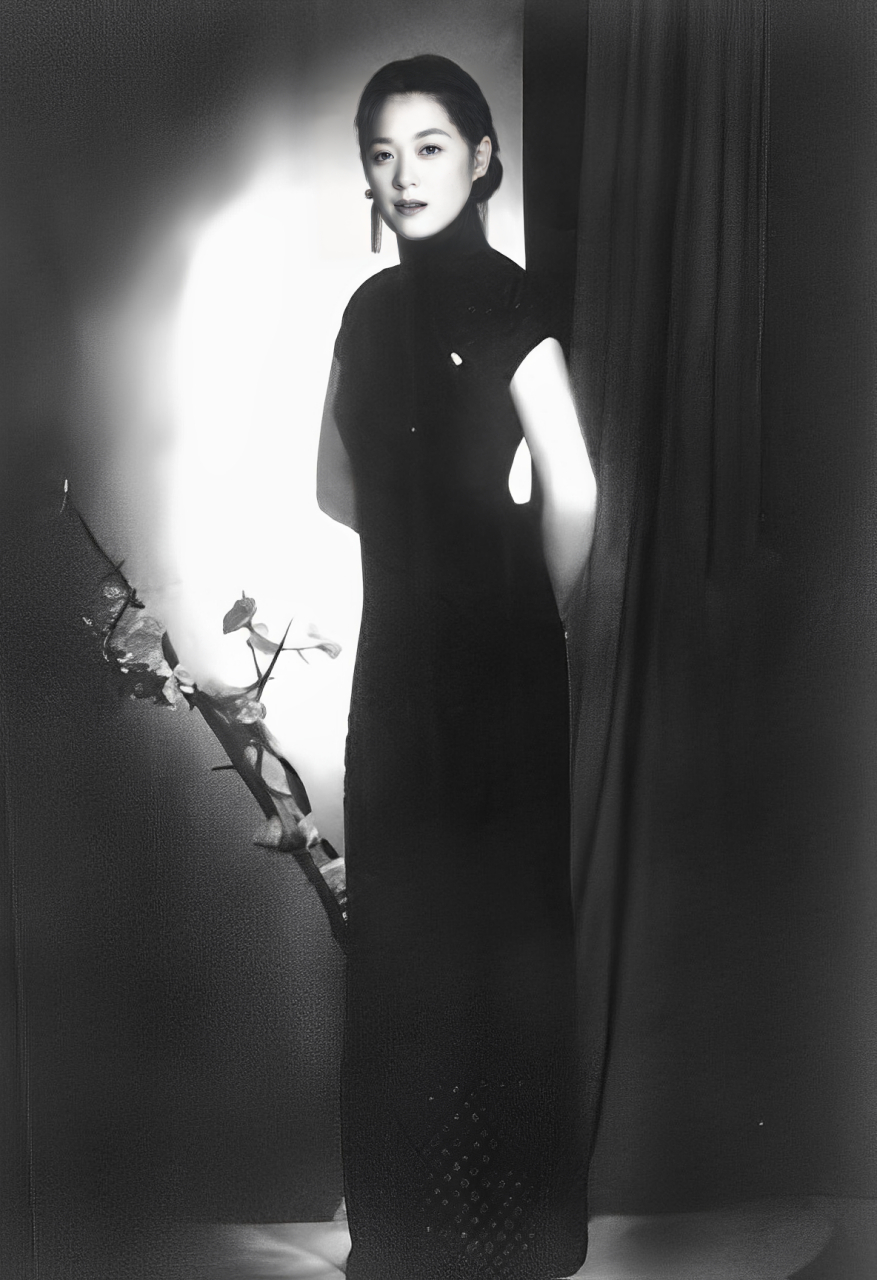 潘素:悲剧性地在15岁时进入妓院,张伯驹为了娶她连休了他三个妻子