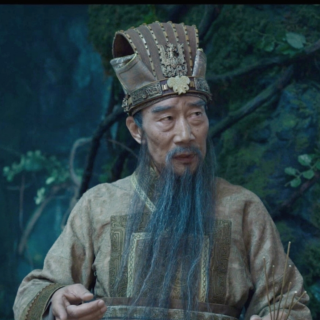 看到《封神》里四大伯候聚在一起愤怒声讨纣王的时候,是不是觉得和