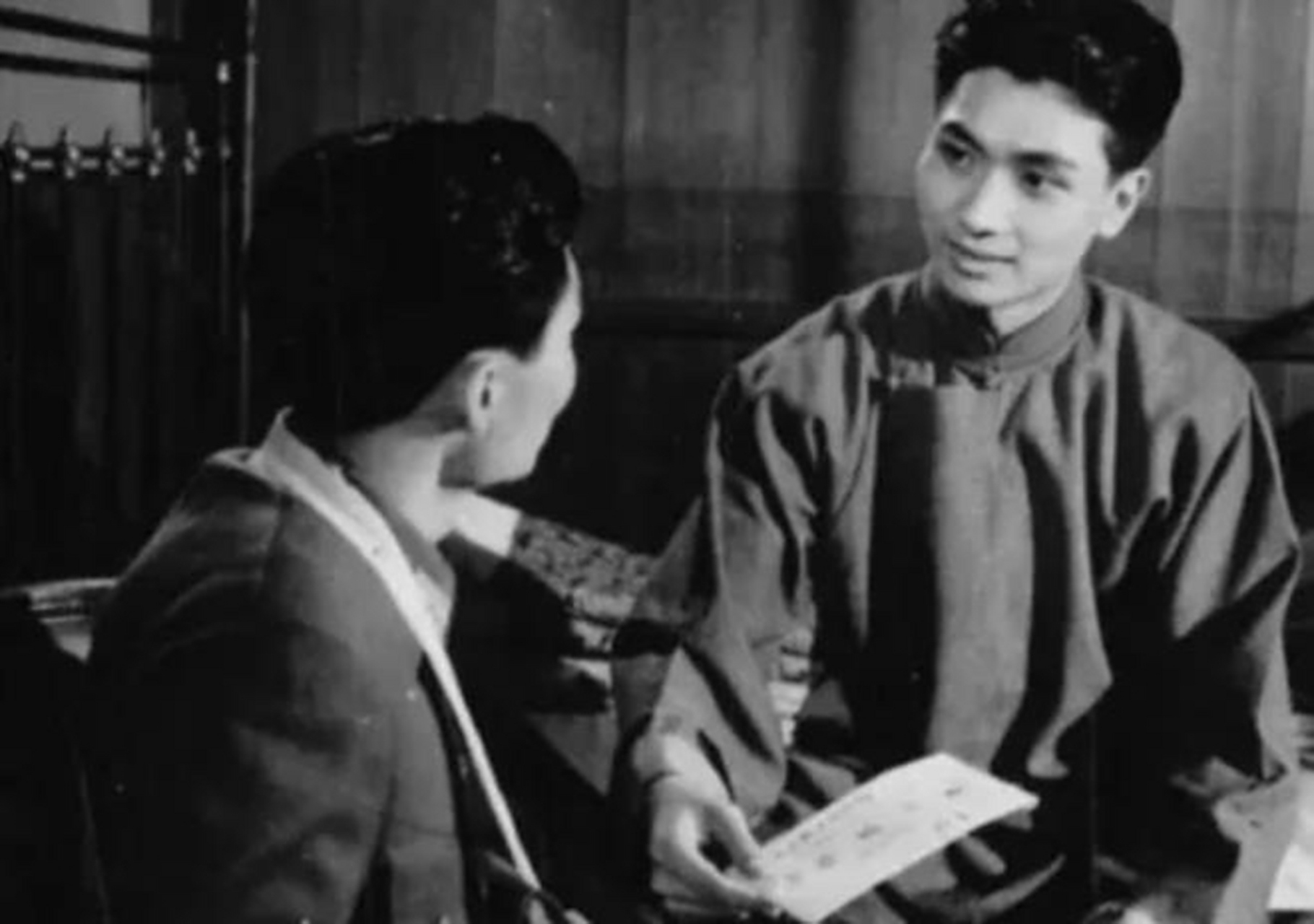 1948年,我军情报工作者盛超群因叛徒的背叛落国军特务手中,他的脚被