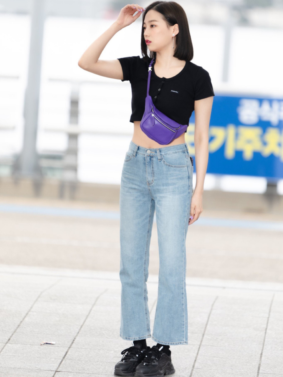 张睿恩私服穿搭 这个短发也太好看了吧 clc成员张睿恩机场私服穿搭