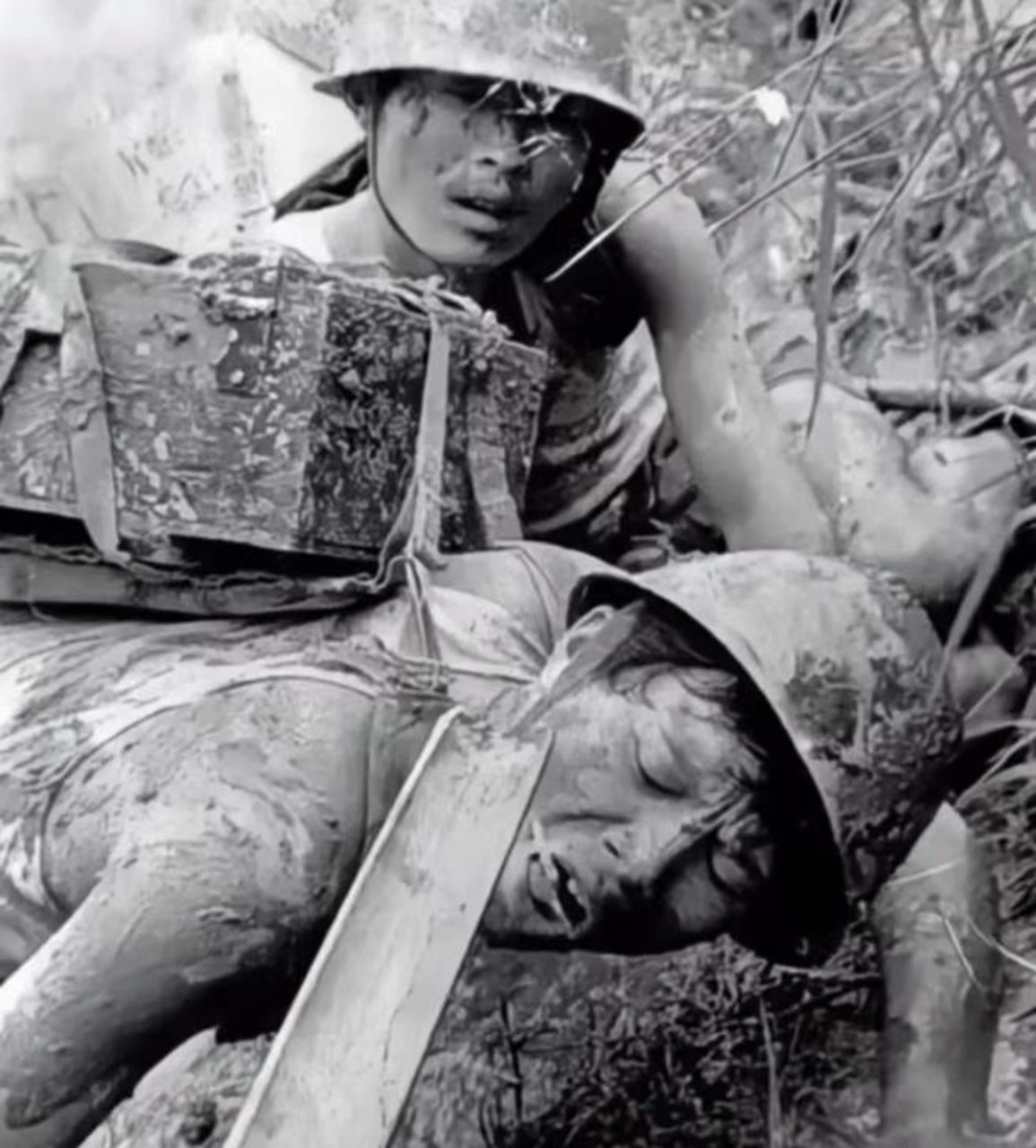 中印边境冲突烈士图片