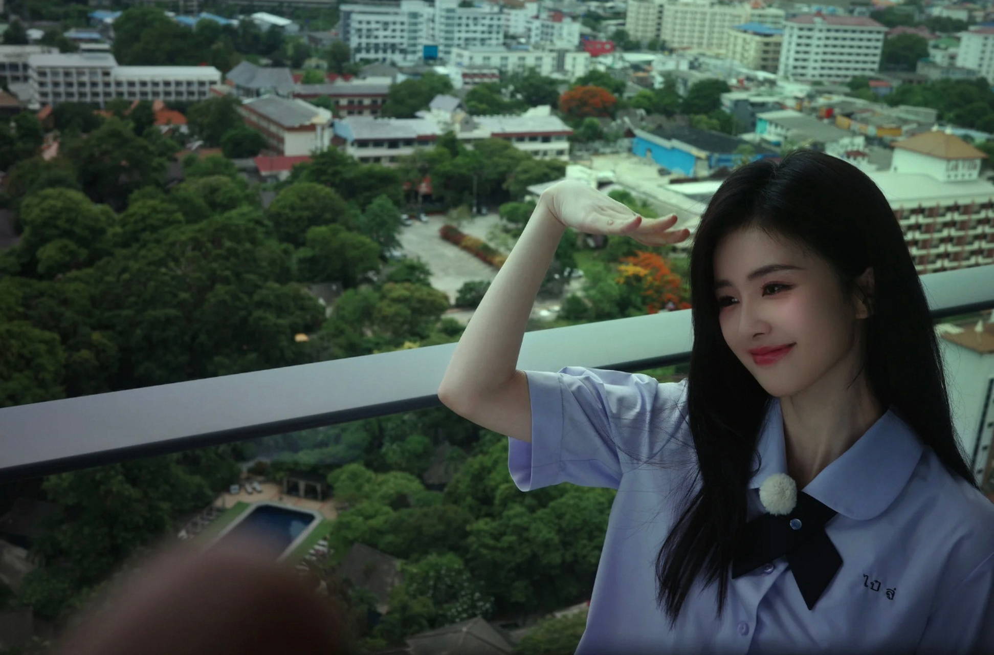 白鹿校服黑长直  白鹿泰国学姐 我暗恋一万年