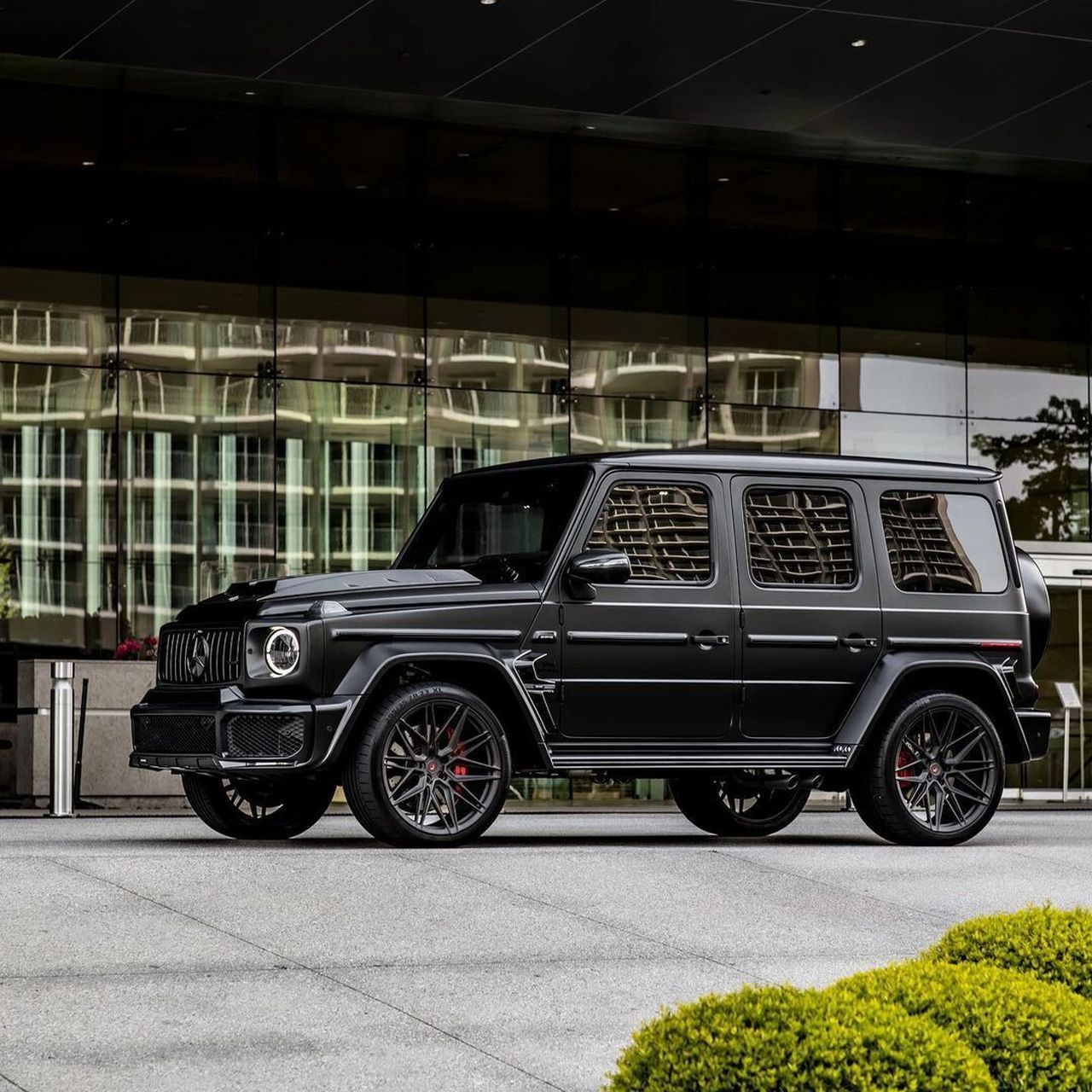 奔驰amg g63黑武士风豪车鉴赏  奔驰amg g63黑武士风格车型,以其独特