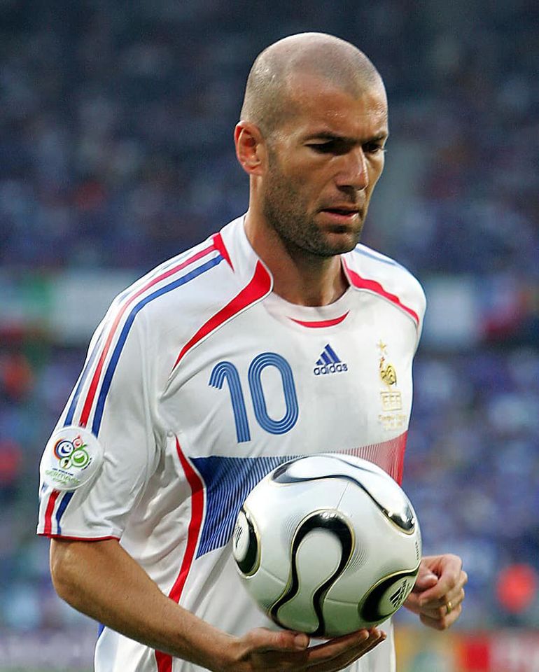 " 齐达内:"我一直都想成为最好的,而且我为此而努力.我从未缺乏野心