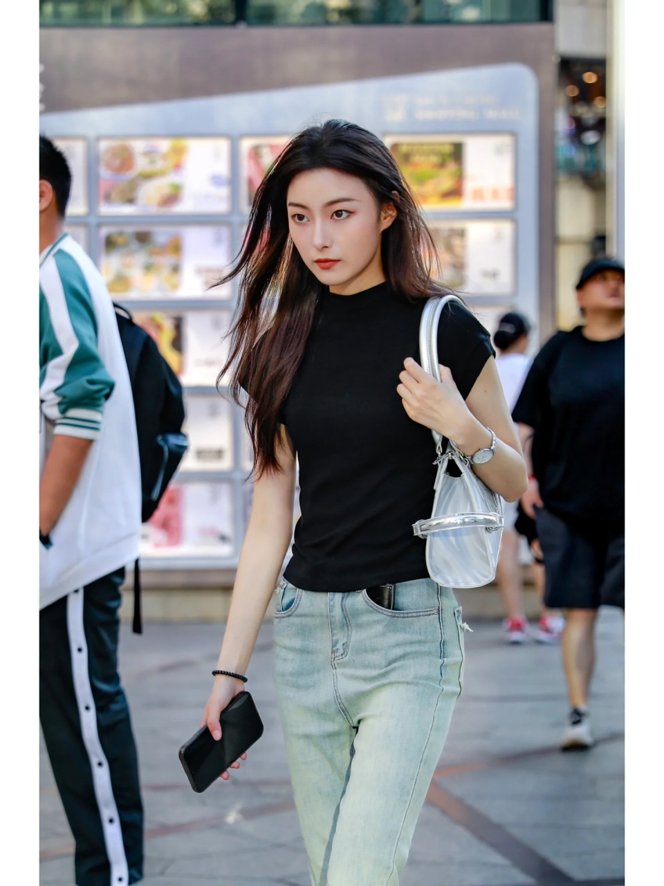 昆明街拍美女系列,有你喜欢的搭配类型吗?