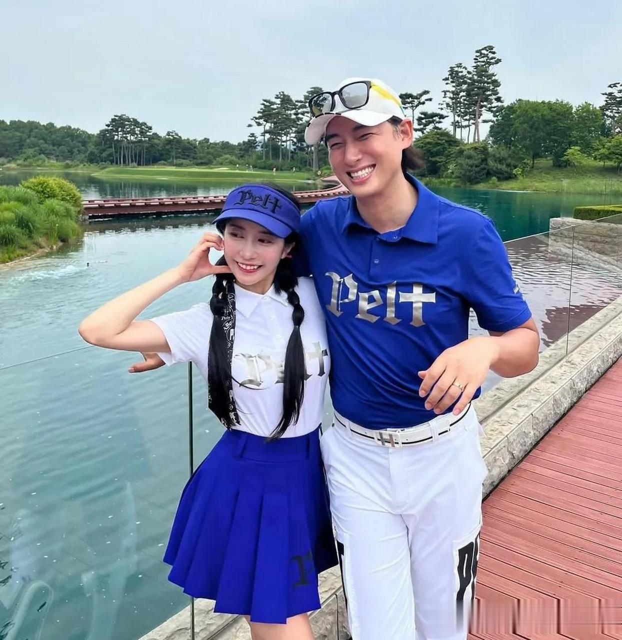 6月,演员李智勋的妻子三浦绫乃在自己的instagram上上传了多张照片.