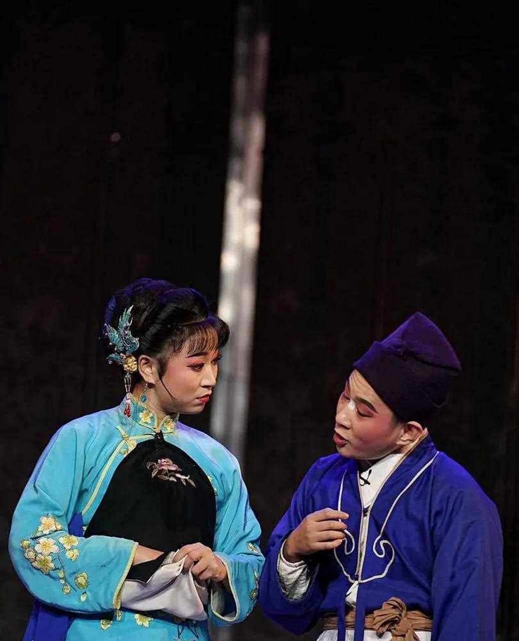 错过了黄梅戏艺术节,也要来再芬黄梅公馆听一场黄梅戏.