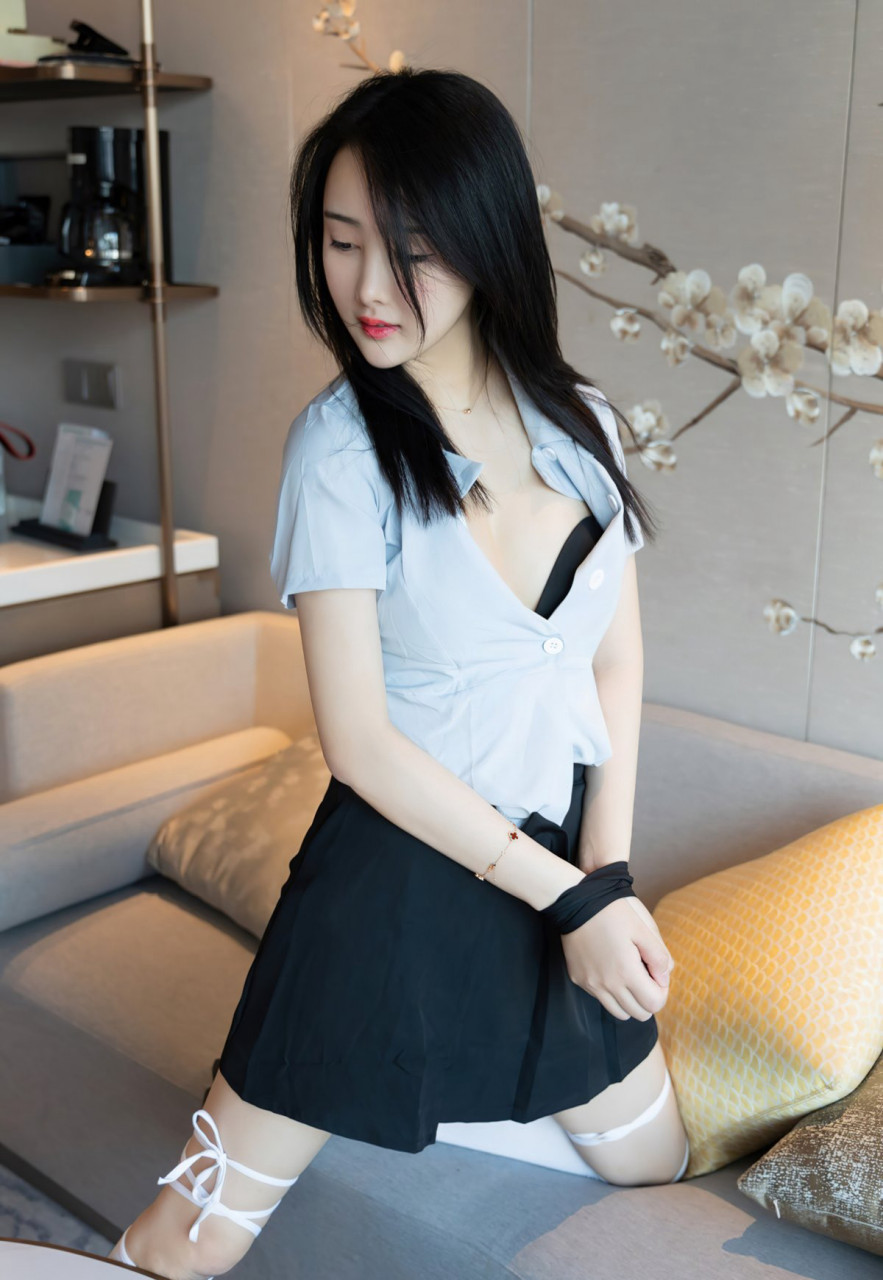 jk制服美女高级酒店高清写真集