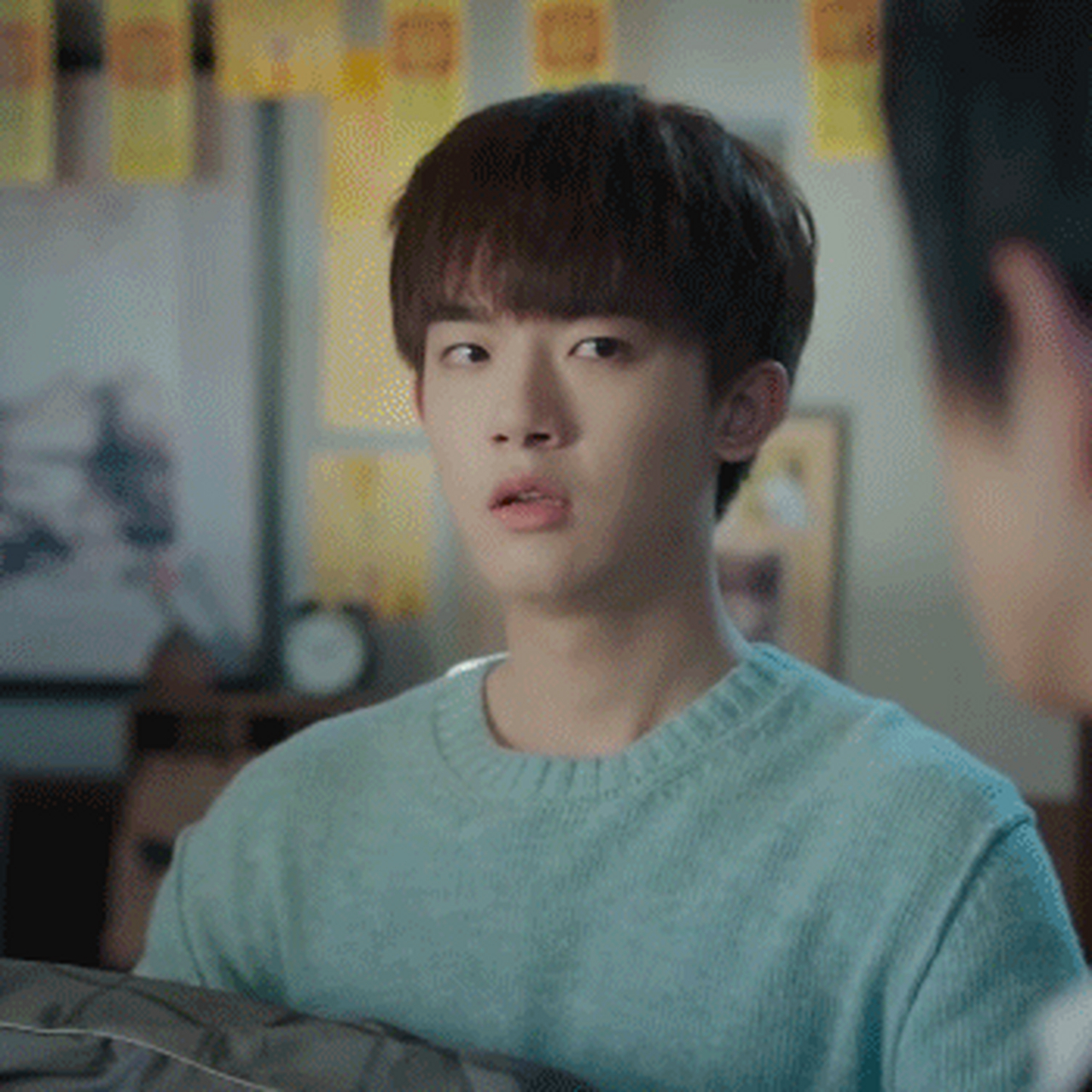 李明德中国内地男演员,毕业于北京电影学院2015级表演系本科班.