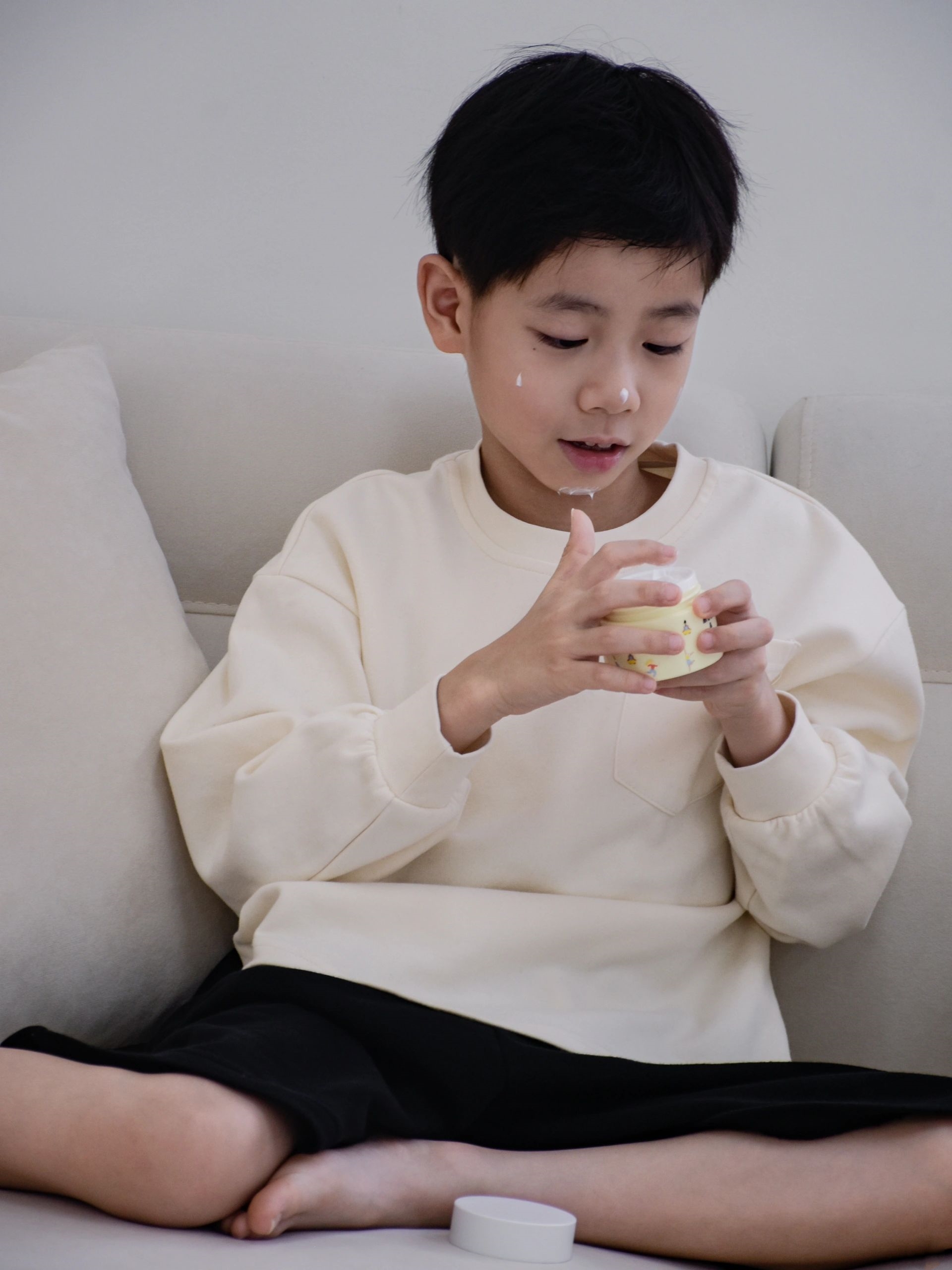 精致但奶呼呼的boy