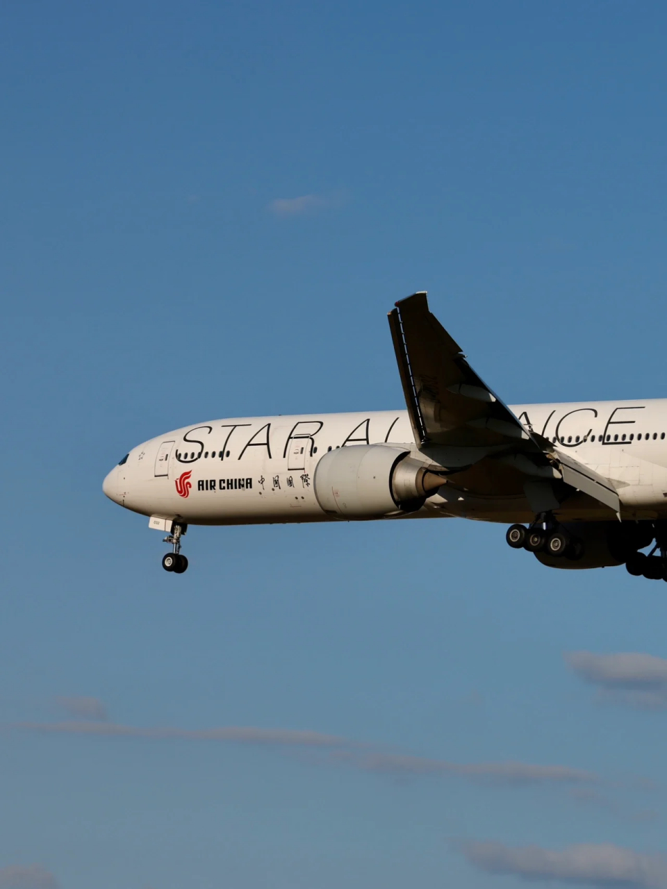 又见国航星空联盟b-2032 天气好她也更美丽 	 去36l跑道看见这货概率