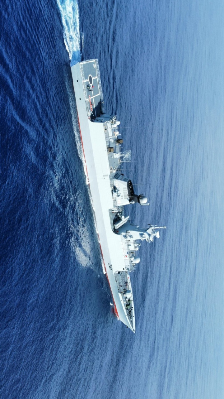 图赫里勒级护卫舰图片