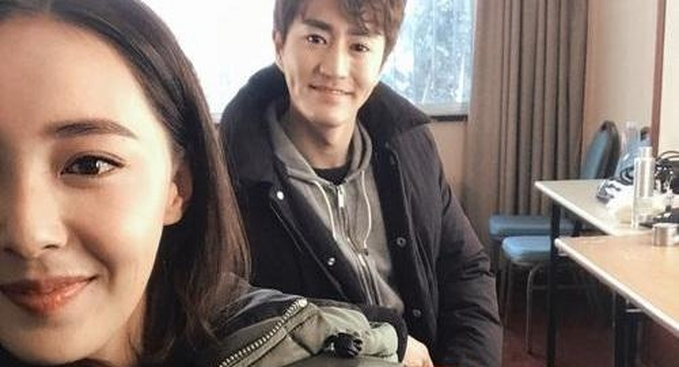 说起杨玏和米露,虽然没有官宣过,但网上有很多观众他俩的讯息,两人是