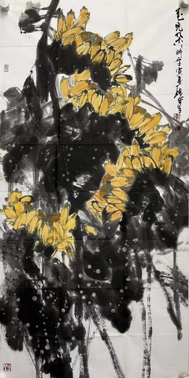 王卫宁现为中国美术家协会会员,山东美术家协会会员,青岛美术家协会