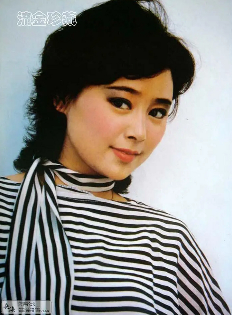 50年代出生的内地女明星,总有一种蓬勃生命力的美,璀璨夺目!