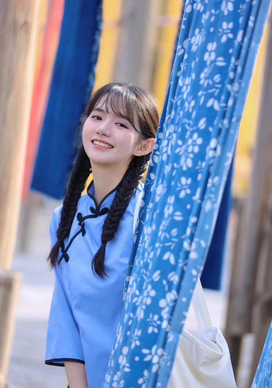 双马尾民国千金江珊