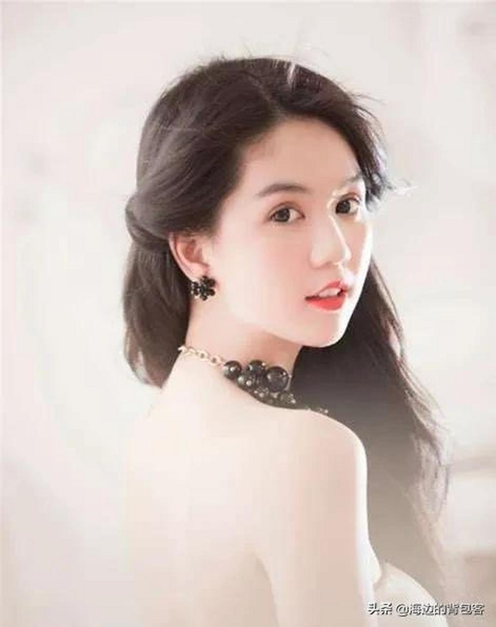 越南美女模特—陈氏玉贞