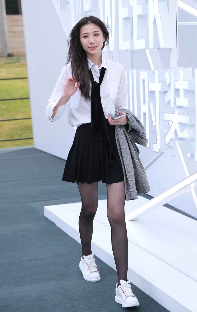 黑丝袜jk小姐姐