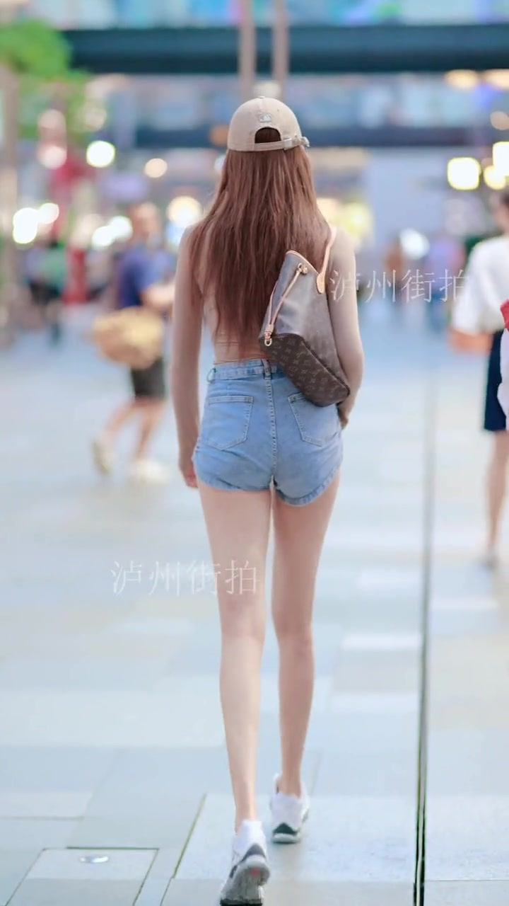 这样的腿型是你找女朋友的标准吗?