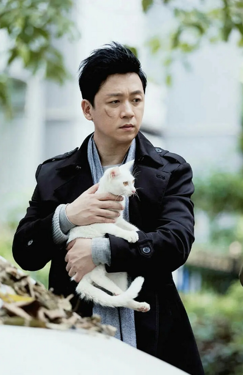 网上传出消息,由潘粤明,王泷正主演的电视剧《白夜追凶2》即将于4月底