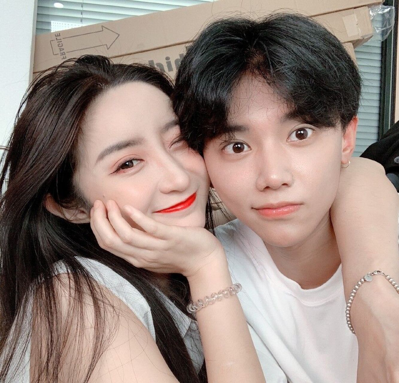 不知道大家知不知道康康和唐梓?