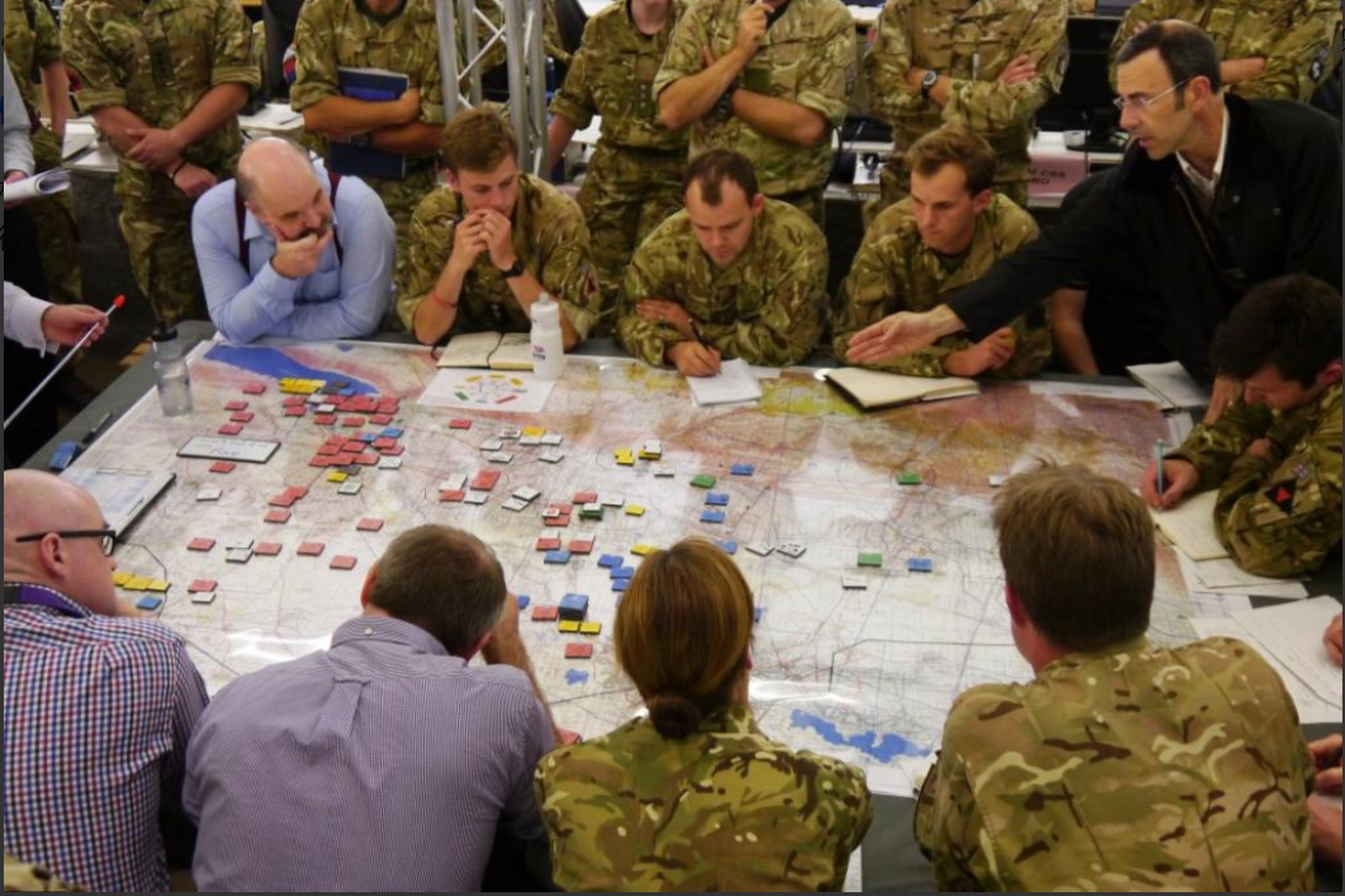 "台海兵棋推演",结果大败  离了个大谱,美军高高兴兴搞台海战争兵推