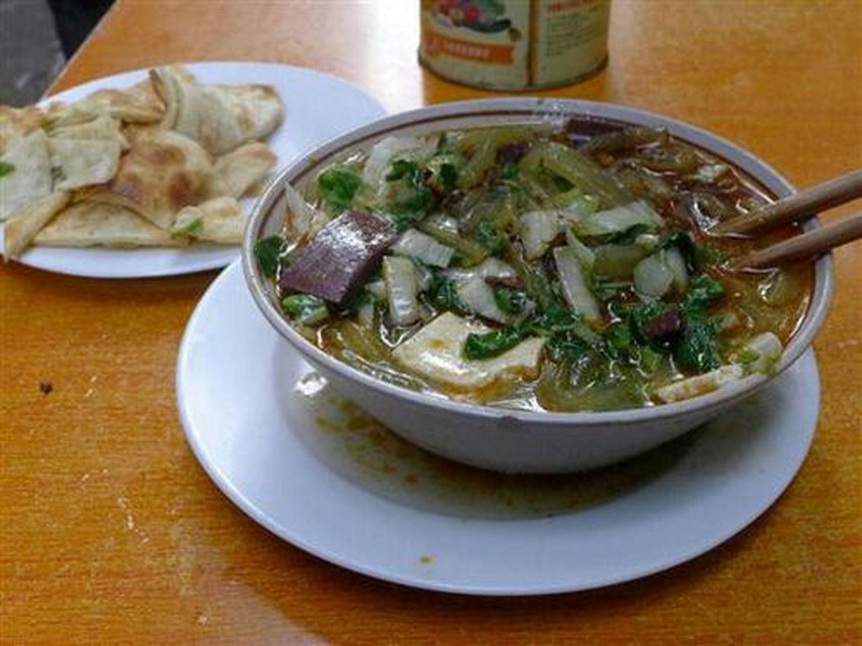 扁粉菜之于安阳人,就像胡辣汤之于周口人,豆汁之于北京人,热干面之于