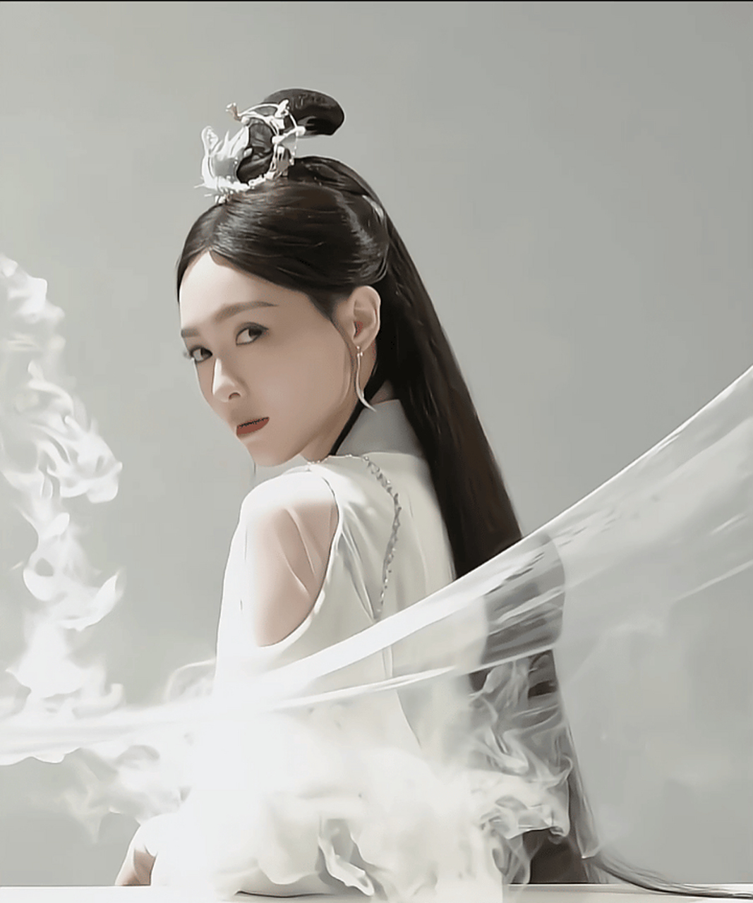 唐嫣首部仙侠剧念无双女主#  在《念无双》中,唐嫣的造型实在是仙气