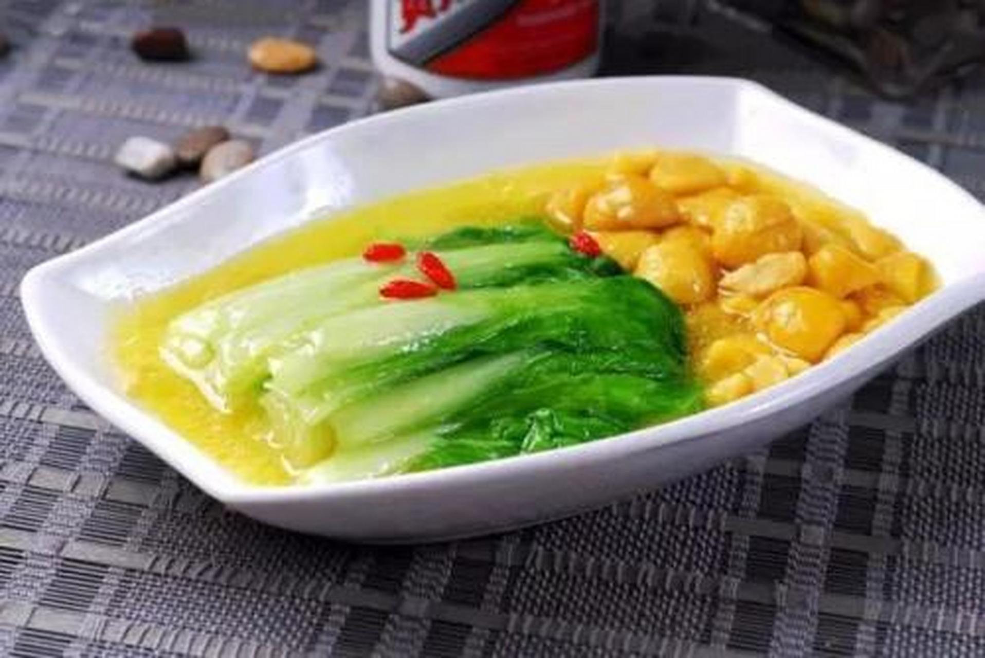 孩子营养餐:栗子烧白菜.