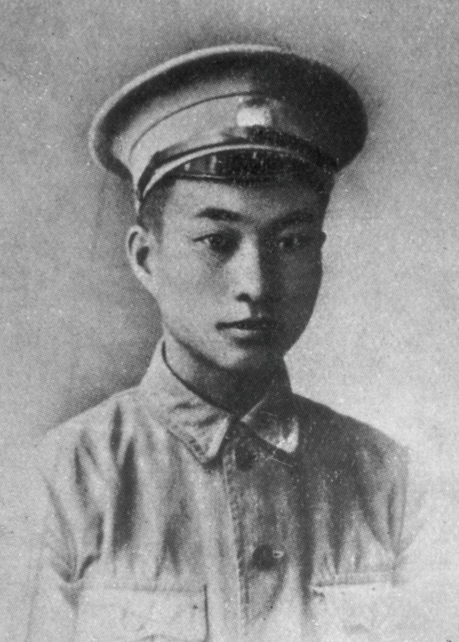 陈赓在黄埔军校时的一张珍贵照片,照片上的陈赓,还颇为青涩.