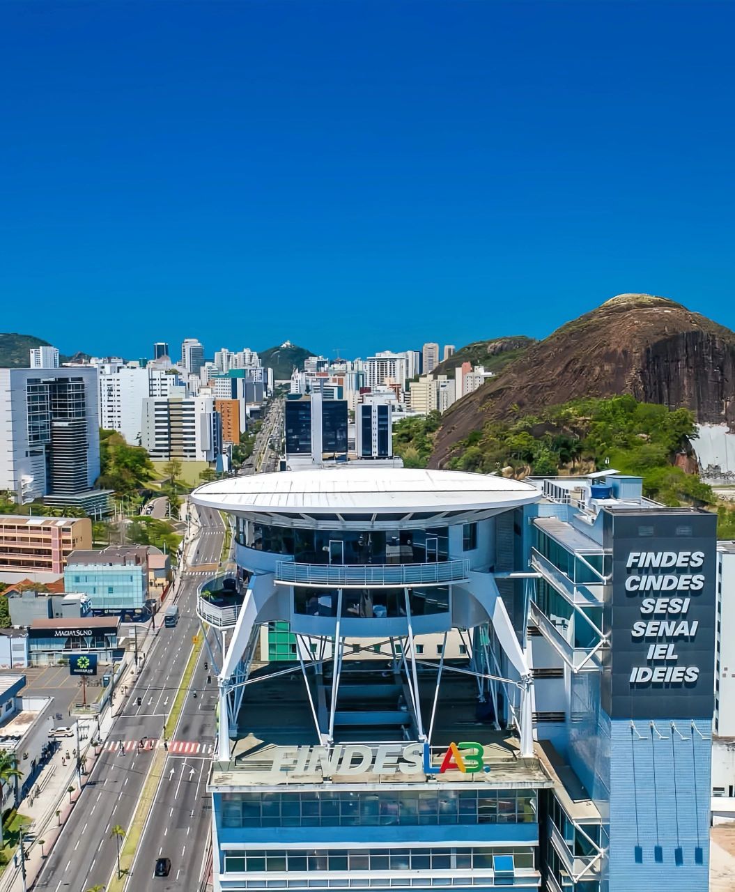 巴西"县城"规模的城市—维多利亚, 市区人口50多万人,我就喜欢这样的