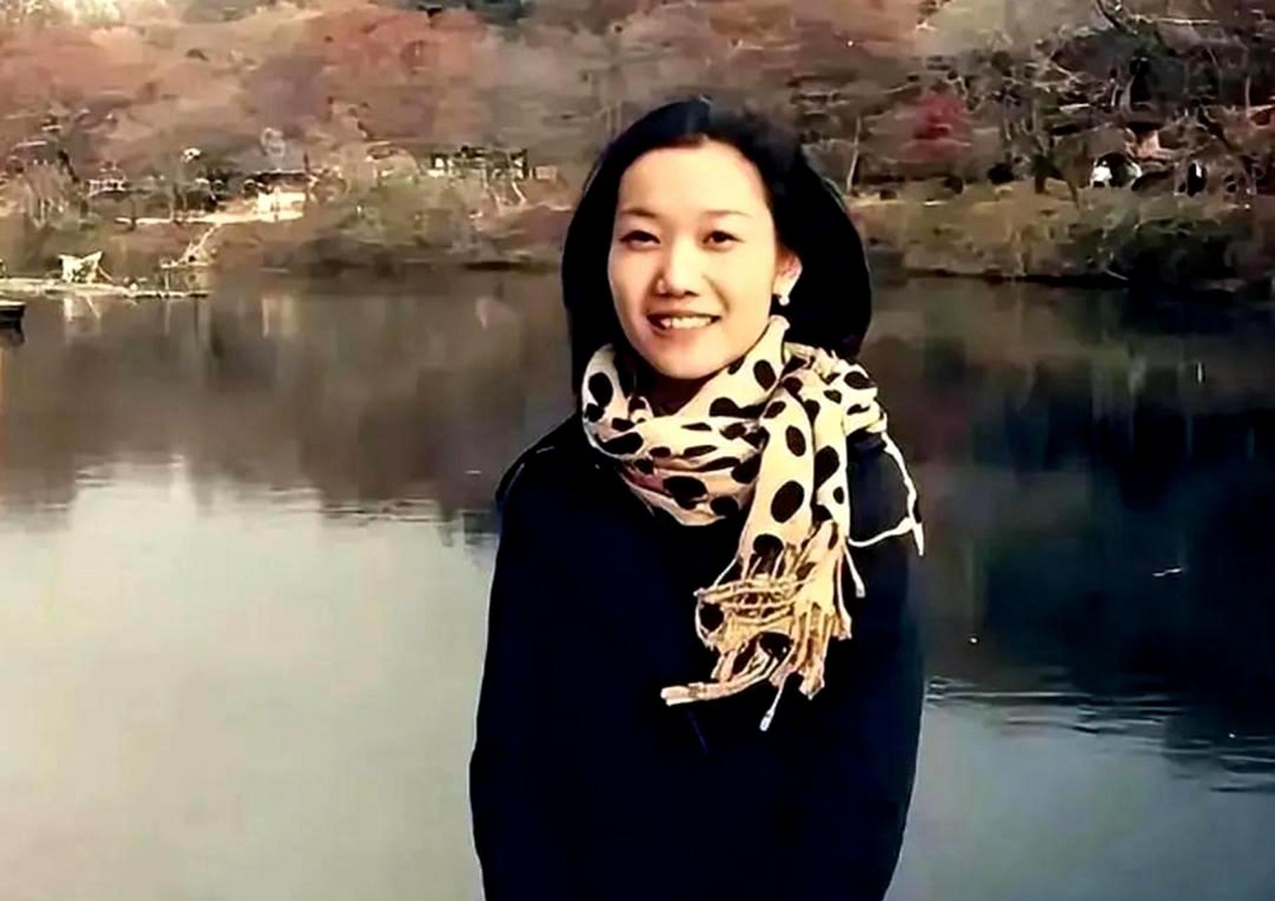 张瑛,马云的妻子,展现出东方美人的韵味,温婉秀丽.