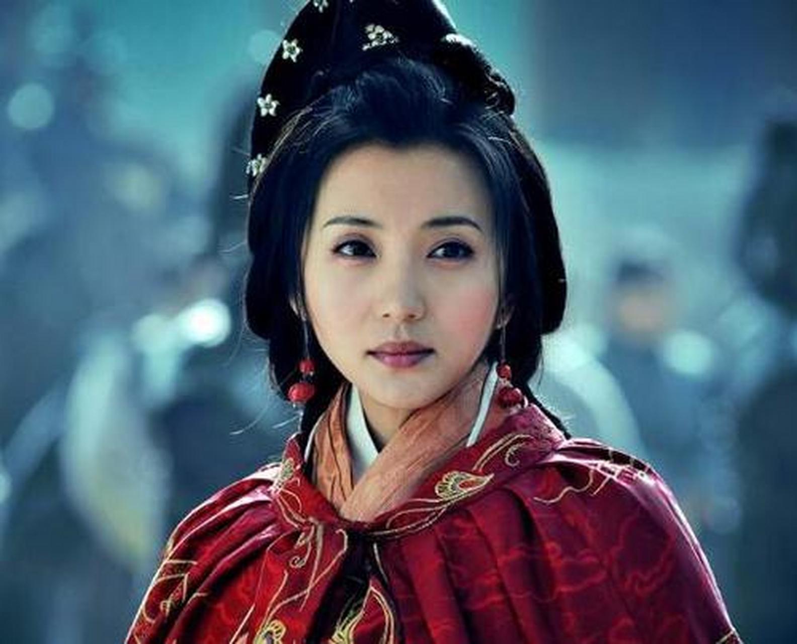 孙翊性刚好酒,为部将丹阳督将妫览,郡丞戴员使边洪所杀,徐氏假身委于