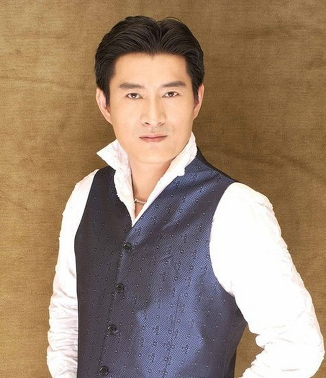 黄安从台湾转向内地发展,之后便选择北京定居,而他的儿子也一直在北京