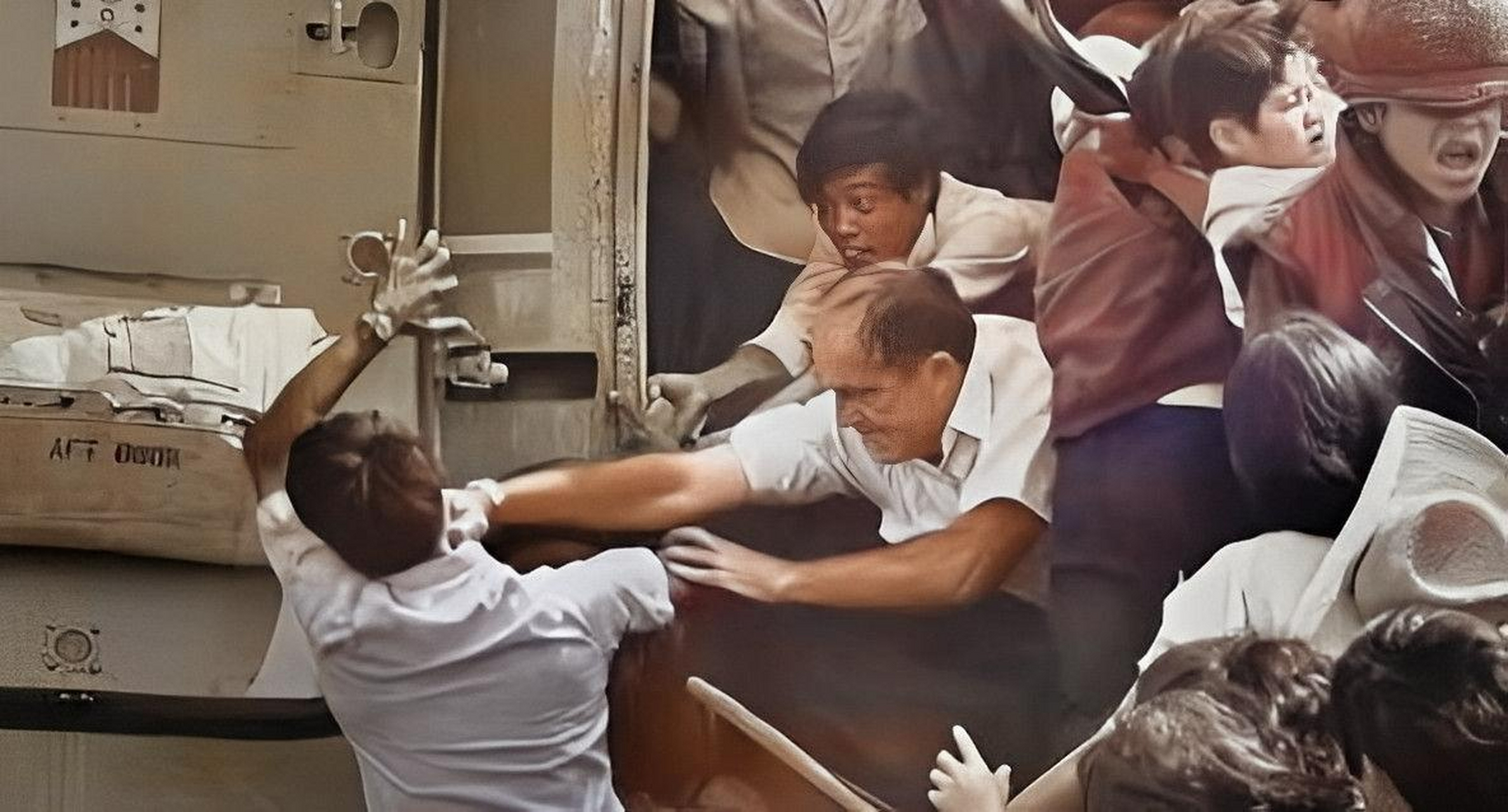 1975年,当美国美军撤离越南,这是美国历史上最大的一次直升机撤离行动