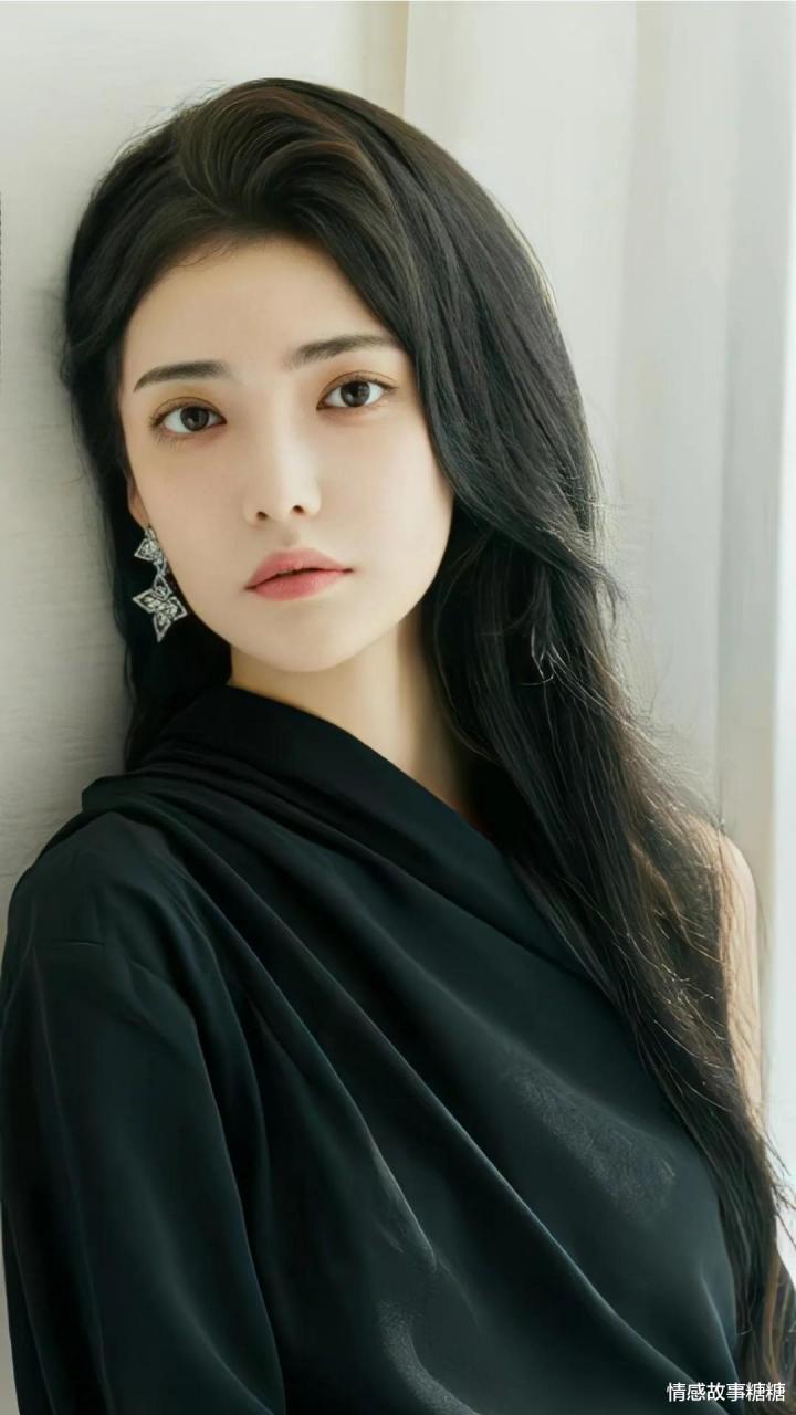 新疆美女加奈那古装写真:温婉如玉,人间绝色