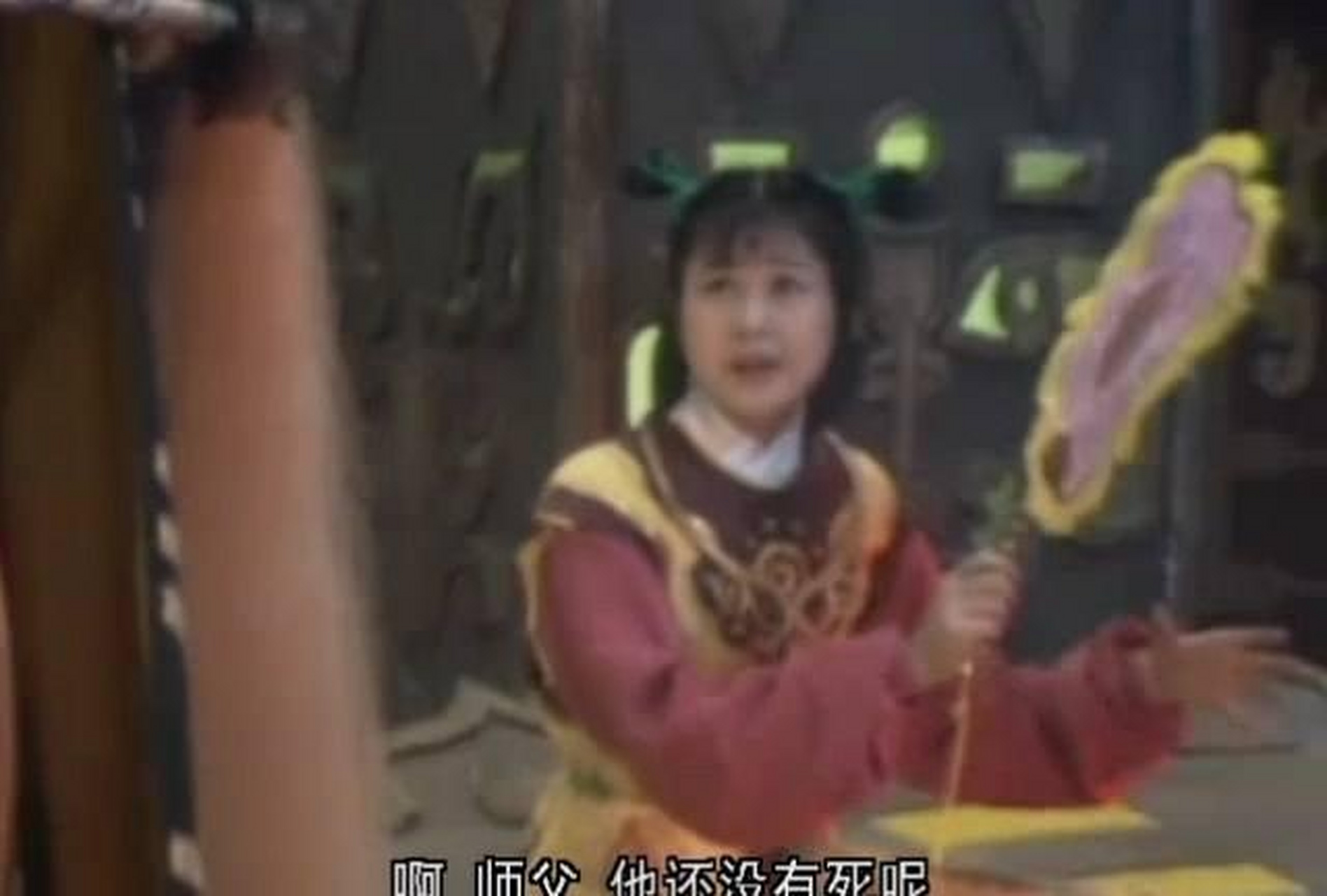 1990年,许晴首次主演电视剧《南行记》,和当时的男主演王志文首次合作