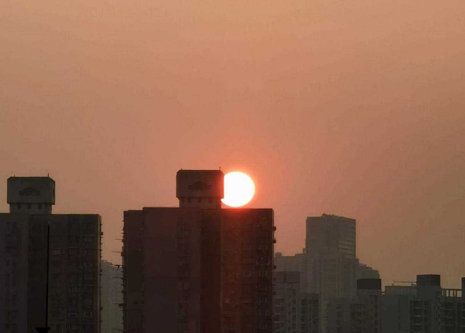 相信能發朋友圈的這幾天都餓不死自己.