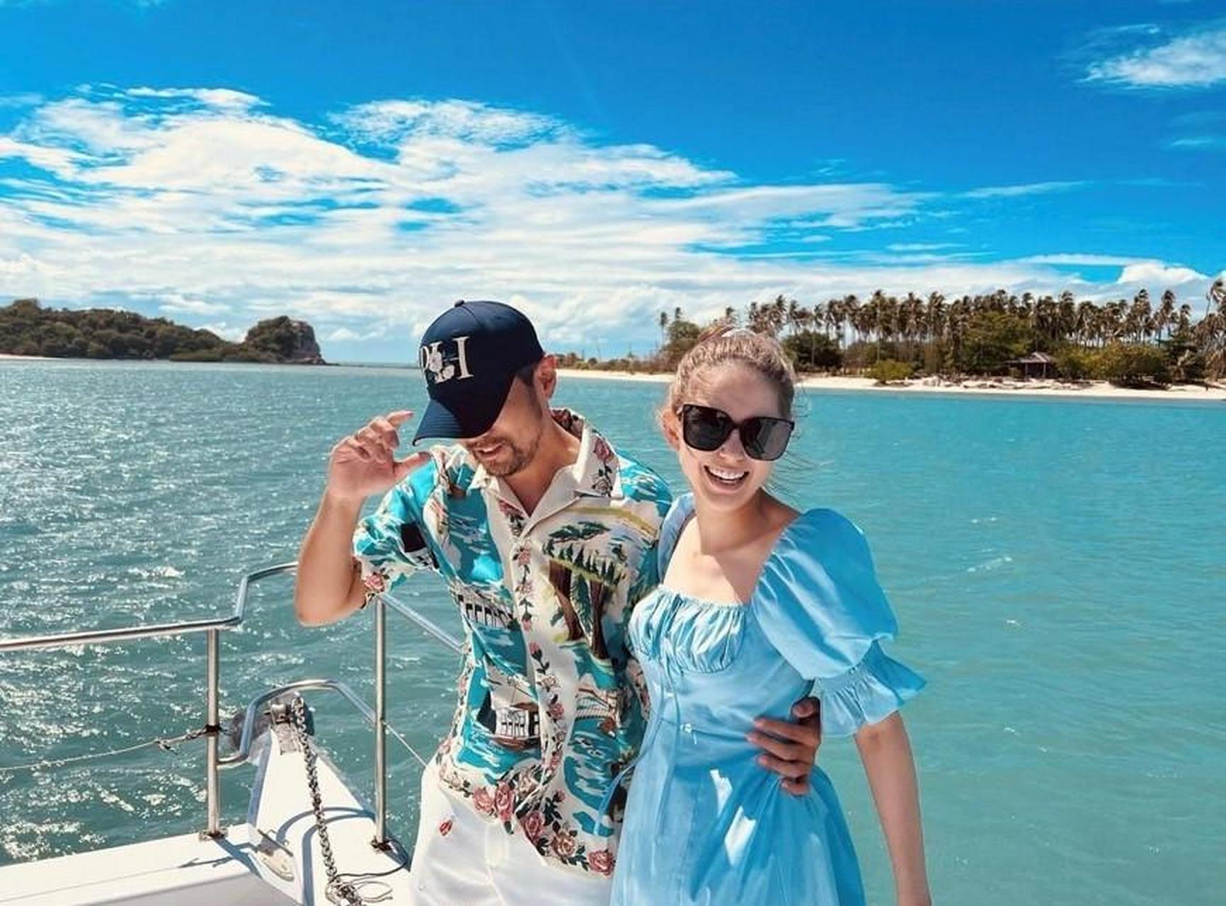 昆凌与周杰伦结婚八年育有三个宝贝孩子,成就一家五口的幸福生活,12日