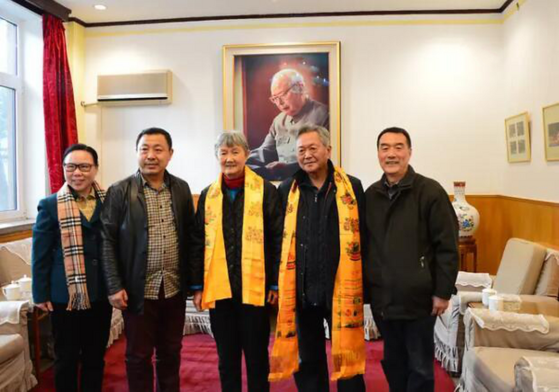 叶向真的丈夫罗丹因病去世.