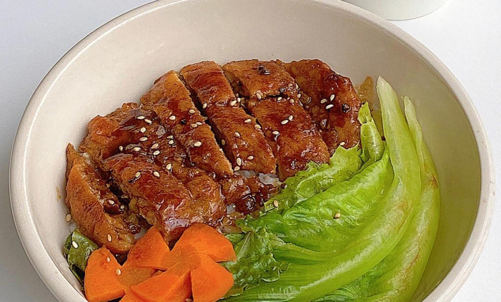美味的照烧鸡排饭来啦!