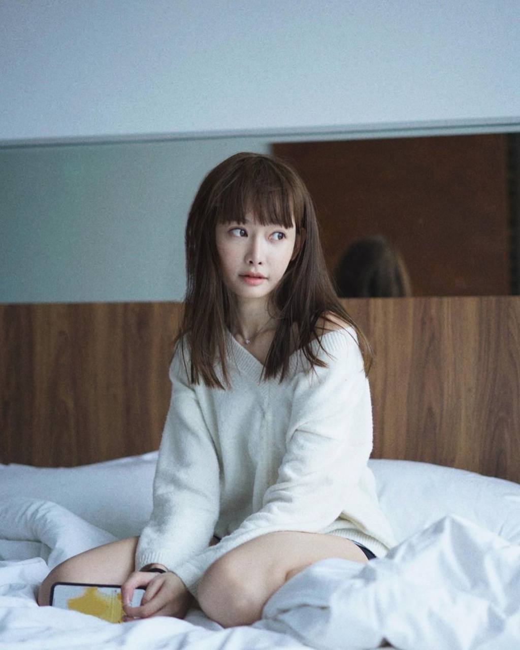 super girls队长赵慧珊除了样貌甜美之外,更拥有一双42尺长腿,成功