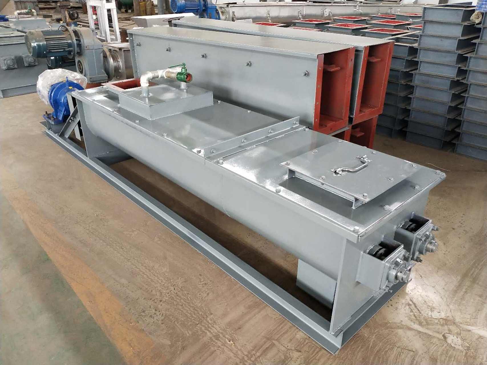 双螺旋粉尘加湿机有哪些优势 双螺旋粉尘加湿机采纳双轴结构的长处是